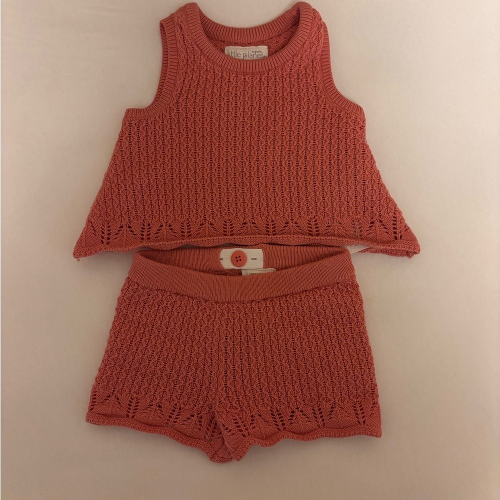 Knit/crochet Sleeveless Top and Shorts Set in Coral